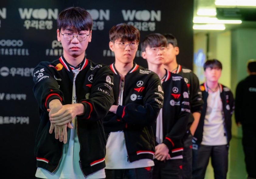 Đội tuyển T1 thi đấu tại LCK