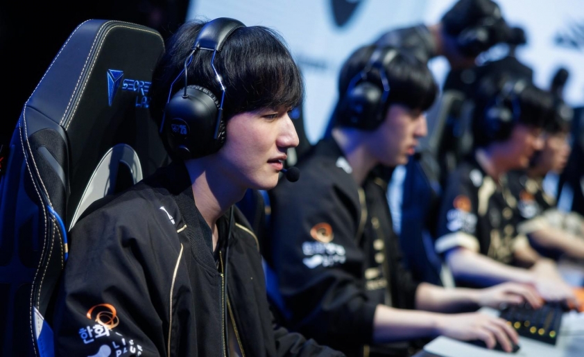 Zeka phỏng vấn sau trận đấu