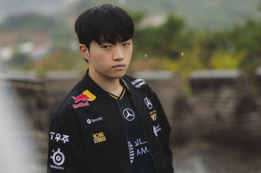 Lịch thi đấu CKTG LOL hôm nay 18/10: TSW vs FLY, T1 vs GEN Trận đấu T1 vs GEN thu hút đông đảo người xem